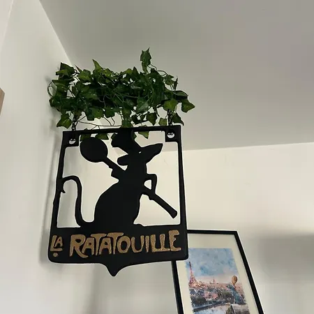아파트 La Belle Et Le Nooki